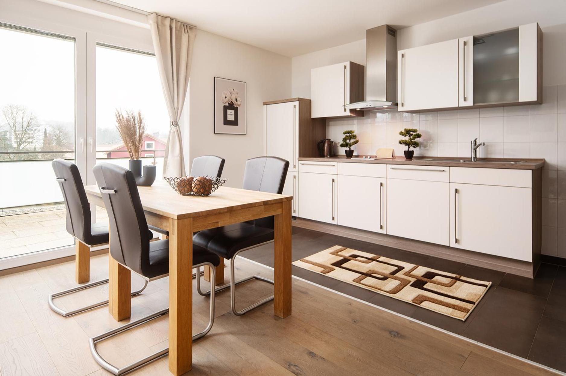 Hotel Vier Jahreszeiten An Der Therme & Kliniken Bad Krozingen Naehe Freiburg & Schwarzwald Ideal Fuer Wellness Kur & Business Ausfluege 24H Check In- Wlan & Parken Gratis Bagian luar foto