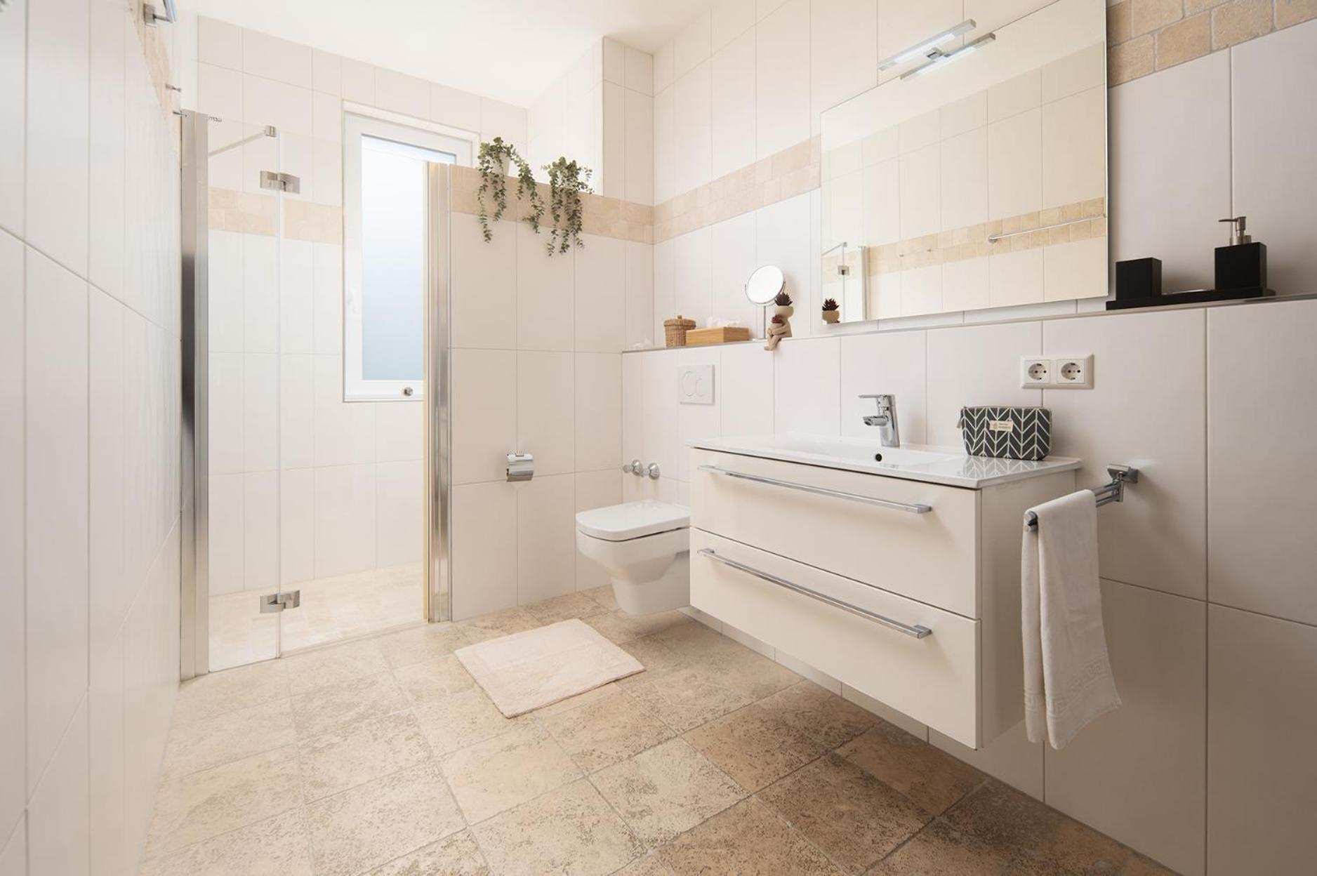 Hotel Vier Jahreszeiten An Der Therme & Kliniken Bad Krozingen Naehe Freiburg & Schwarzwald Ideal Fuer Wellness Kur & Business Ausfluege 24H Check In- Wlan & Parken Gratis Bagian luar foto